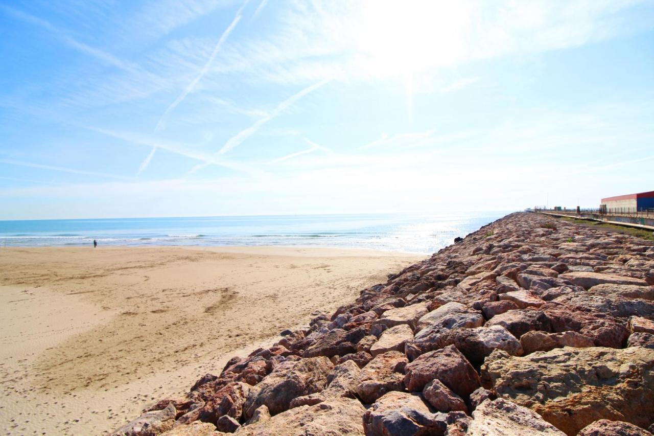 Global Properties, Apartamento Con 2 Habitaciones Y Perfecta Ubicacion En La Playa Sagunto Eksteriør bilde